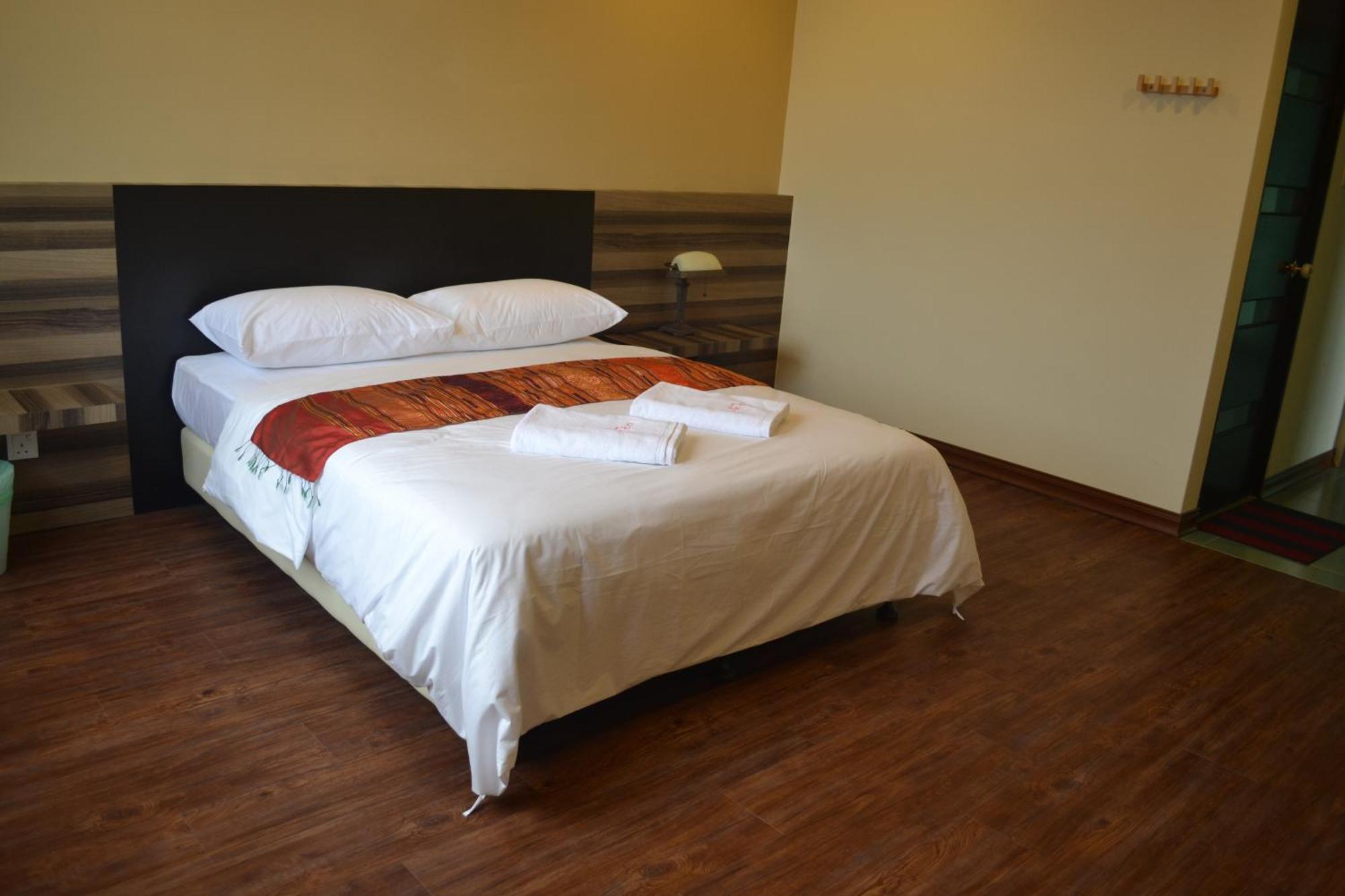 Hotel Intan Jugra Banting  Exterior photo