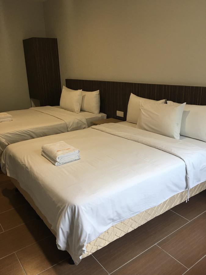 Hotel Intan Jugra Banting  Exterior photo